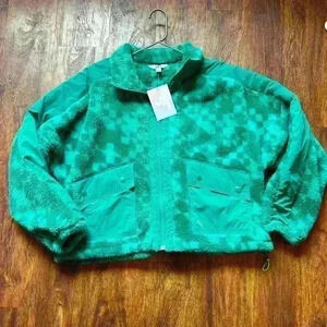 NWT Joy Lab Pine Geo Zip Up Size Small